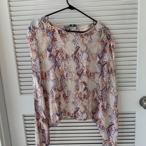 Snake skin summer top